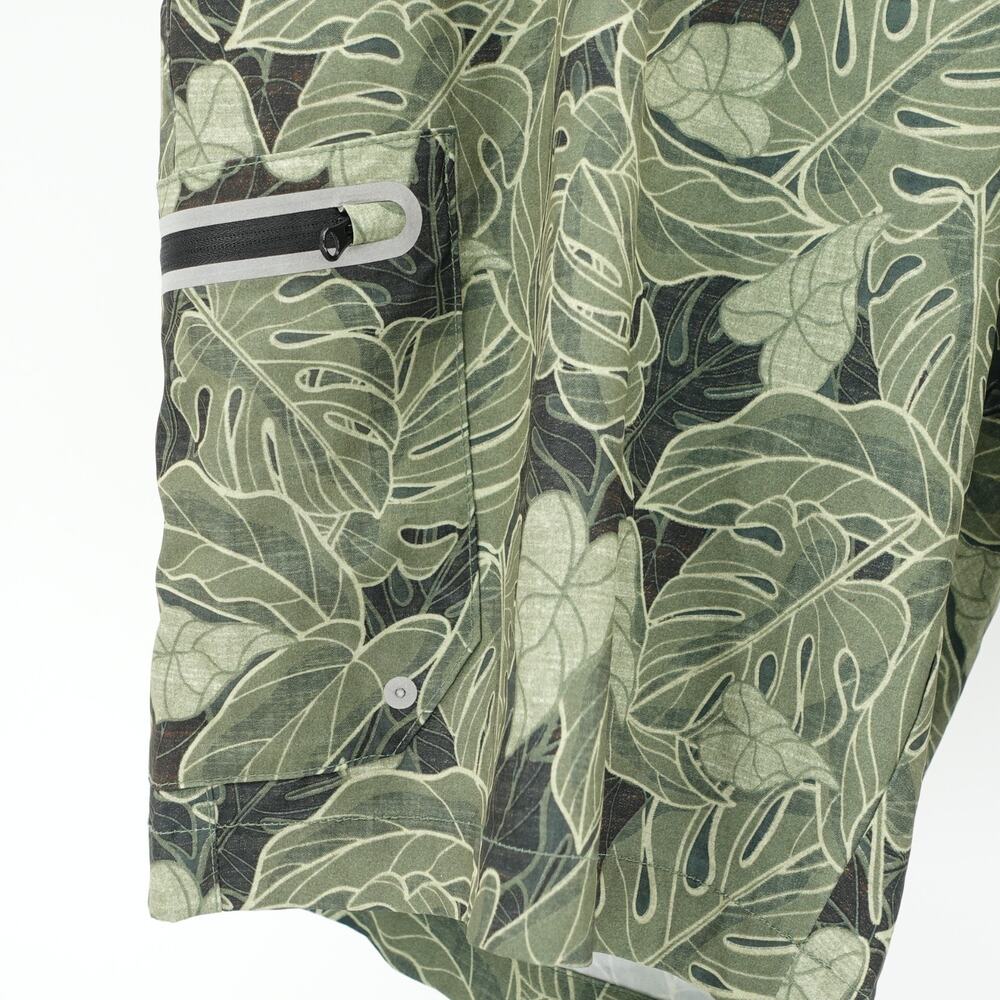 Tommy Bahama Swim Trunks SZ 42 10" Cayman Camo Dunes IslandZone Cargo Athleisure - Picture 3 of 13